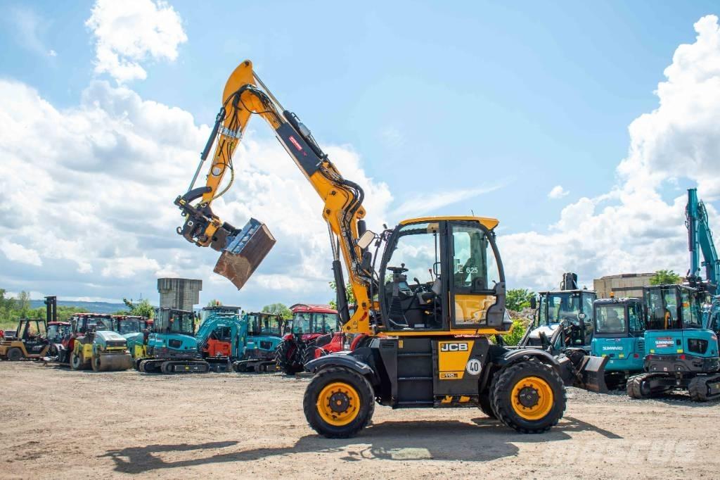 JCB Hydradig 110 W Ratasekskavaatorid
