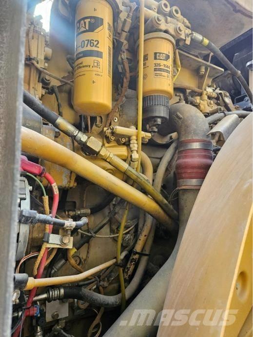 CAT 980 H Rataslaadurid