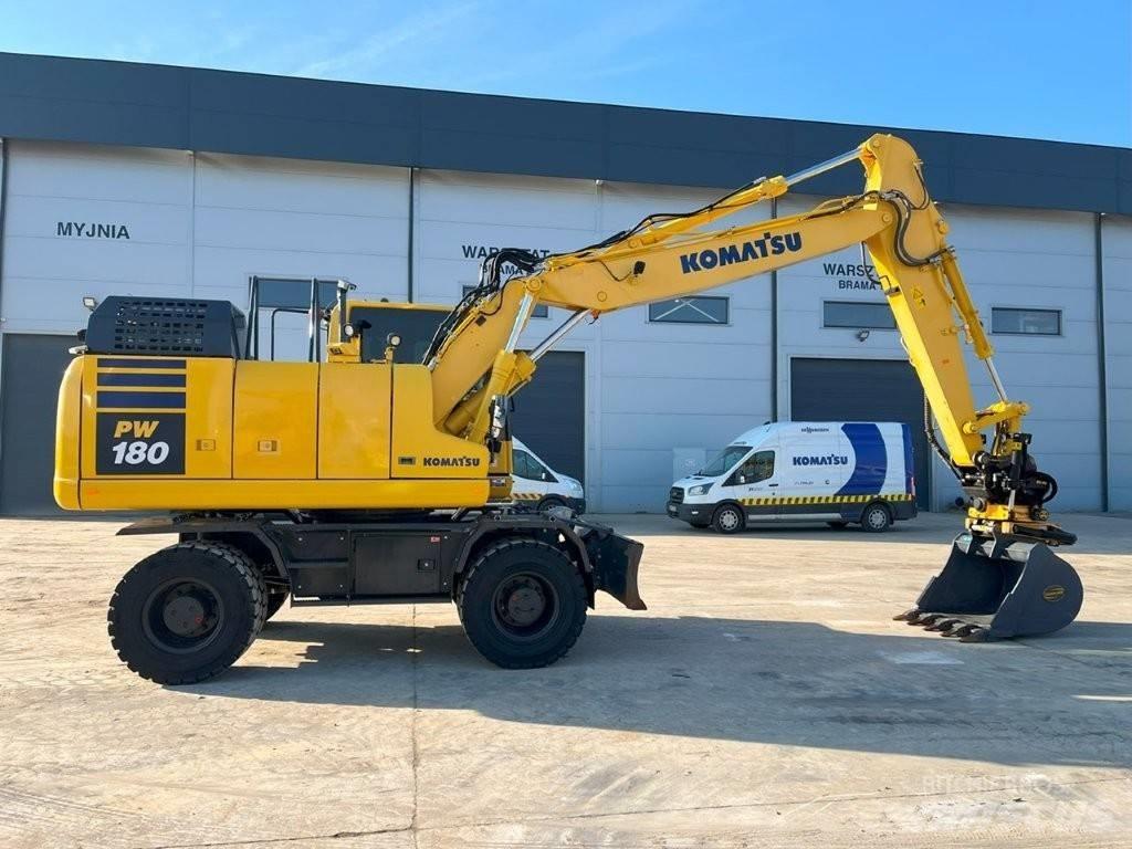 Komatsu PW 180-11 Ratasekskavaatorid