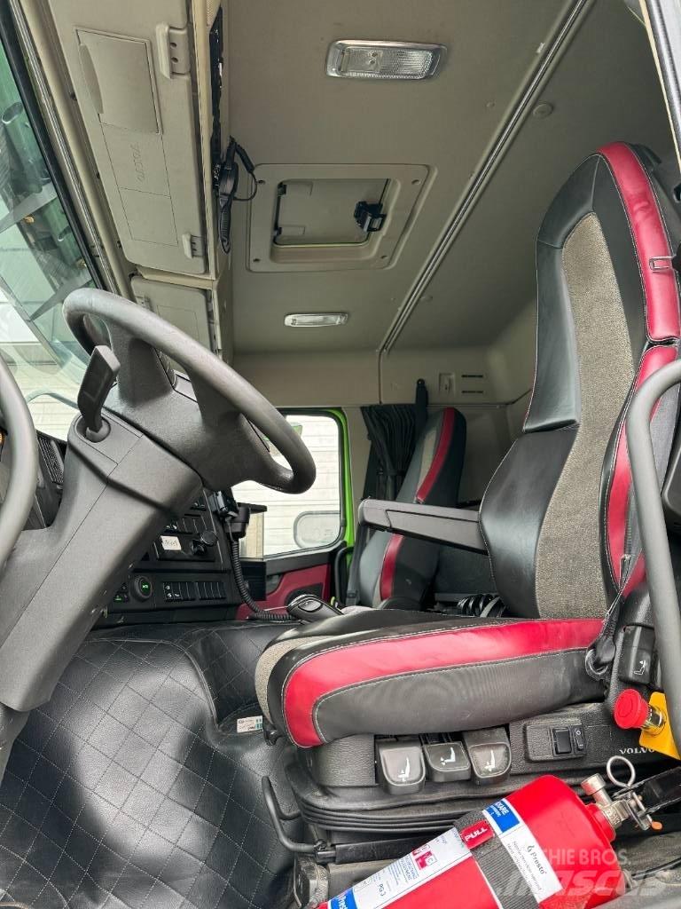Volvo FM 8*4 Kallurid