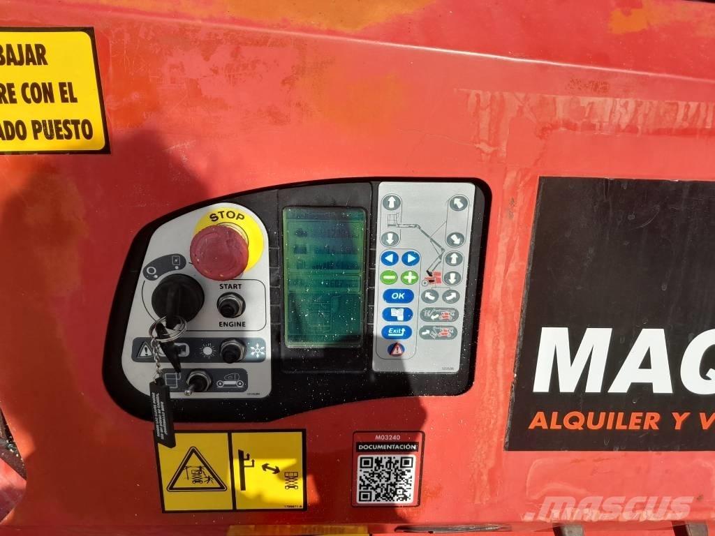 Manitou ManGo 12 Iseliikuvad poomtõstukid