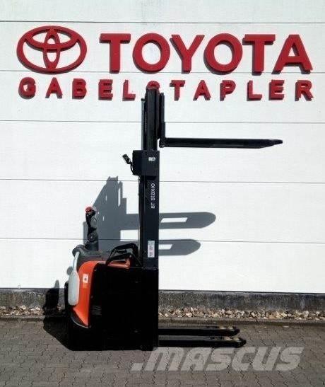 Toyota SPE140L Järelkäidavad virnastajad