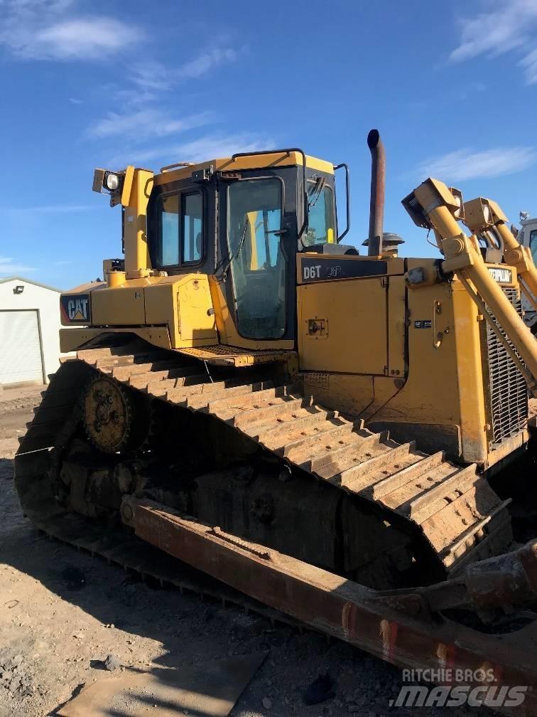 CAT D6T LGP Buldooserid