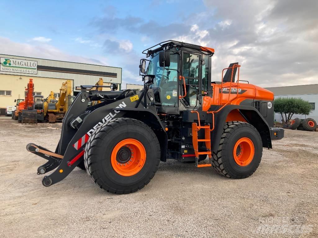 Develon DL 320-7 Rataslaadurid