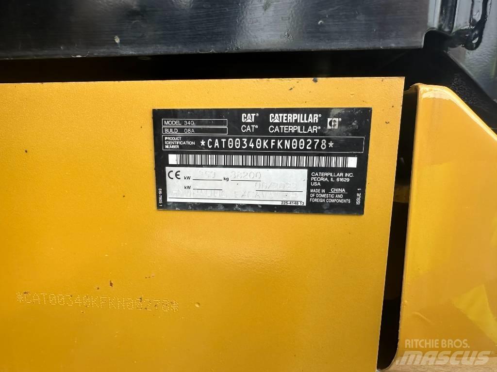 CAT 340 Roomikekskavaatorid