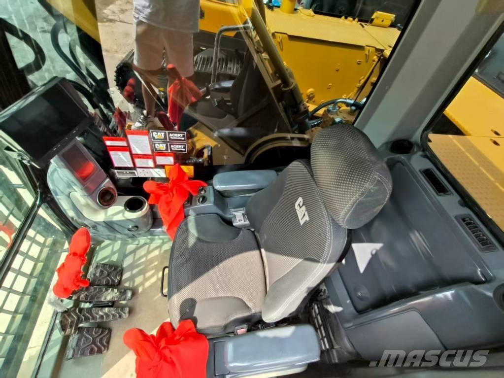 CAT 340 D L Roomikekskavaatorid