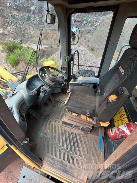Komatsu WA 500-6 Rataslaadurid
