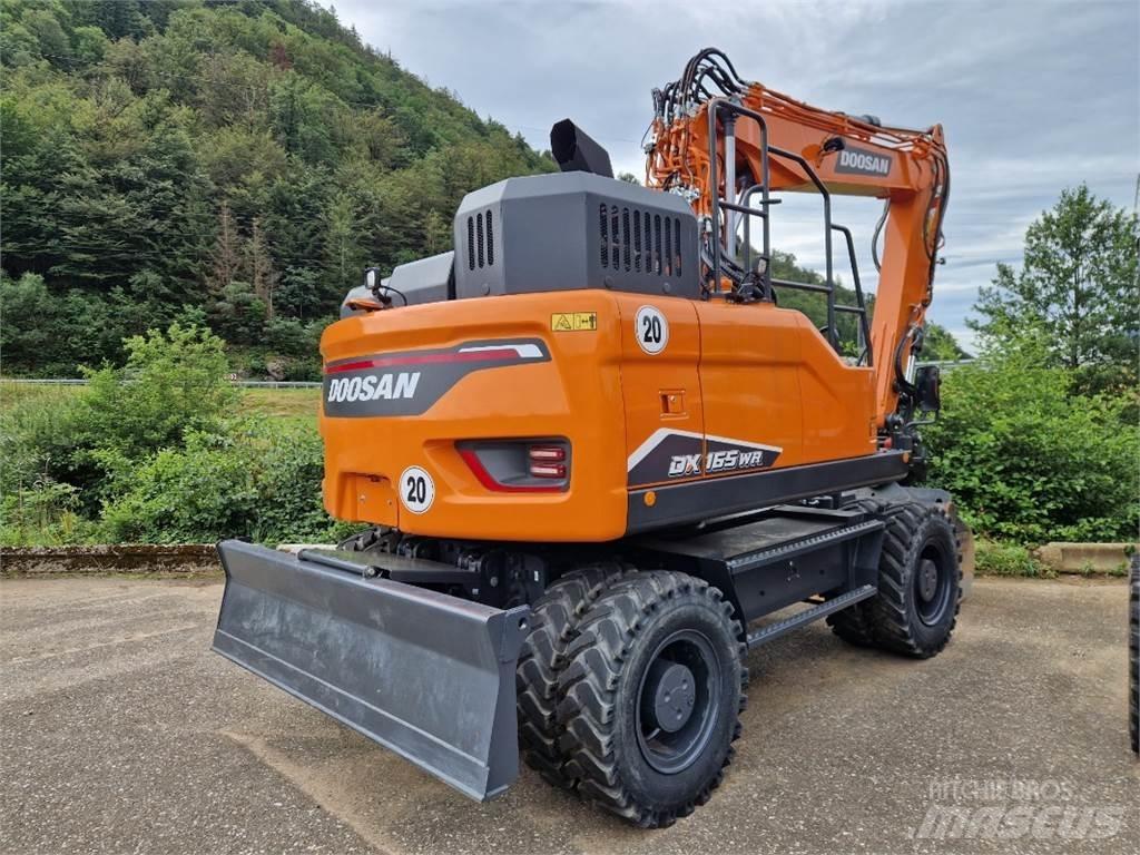 Doosan DX165WR-7 Ratasekskavaatorid