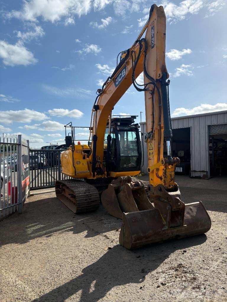 JCB JS 130 LC Roomikekskavaatorid