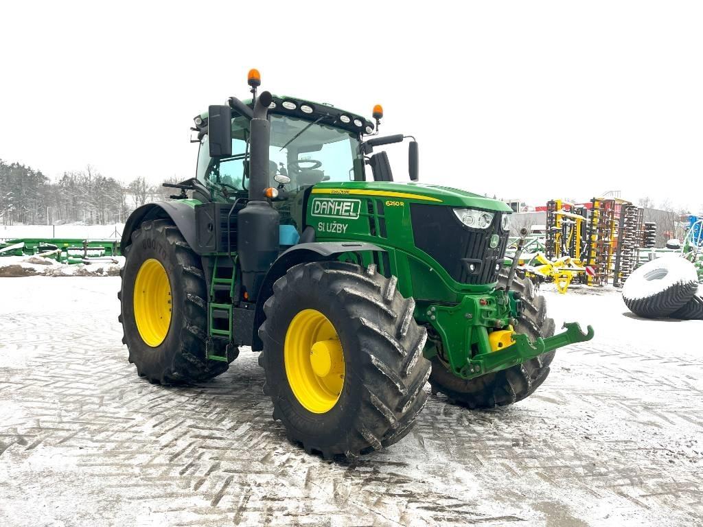 John Deere 6250 R Traktorid