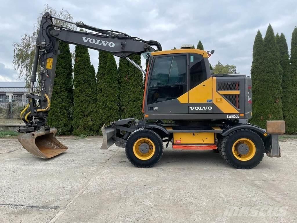 Volvo EWR150 E Ratasekskavaatorid