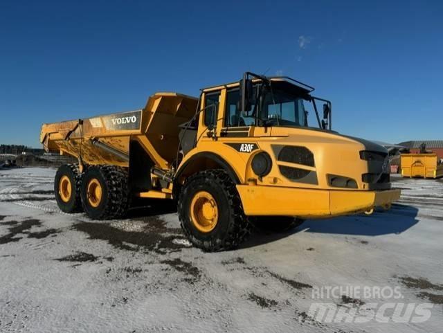 Volvo A 30 F Liigendraamiga pinnaseveokid