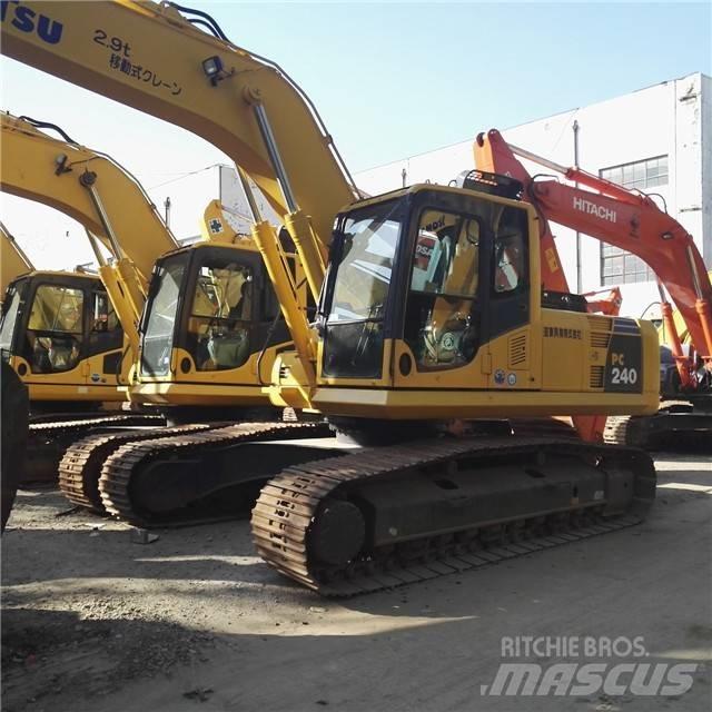 Komatsu PC 240 Roomikekskavaatorid