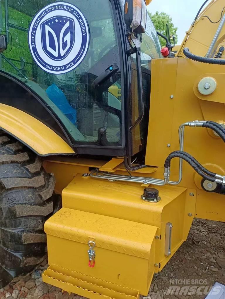 CAT 420 F Ekskavaatorlaadurid