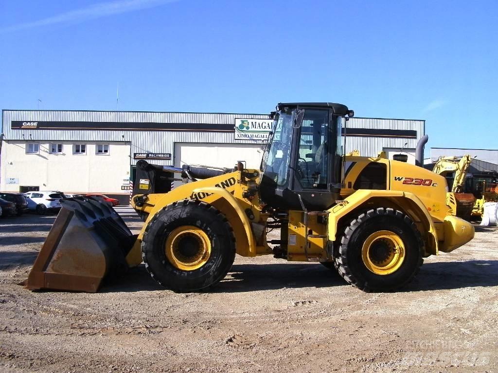 New Holland W 230 C Rataslaadurid