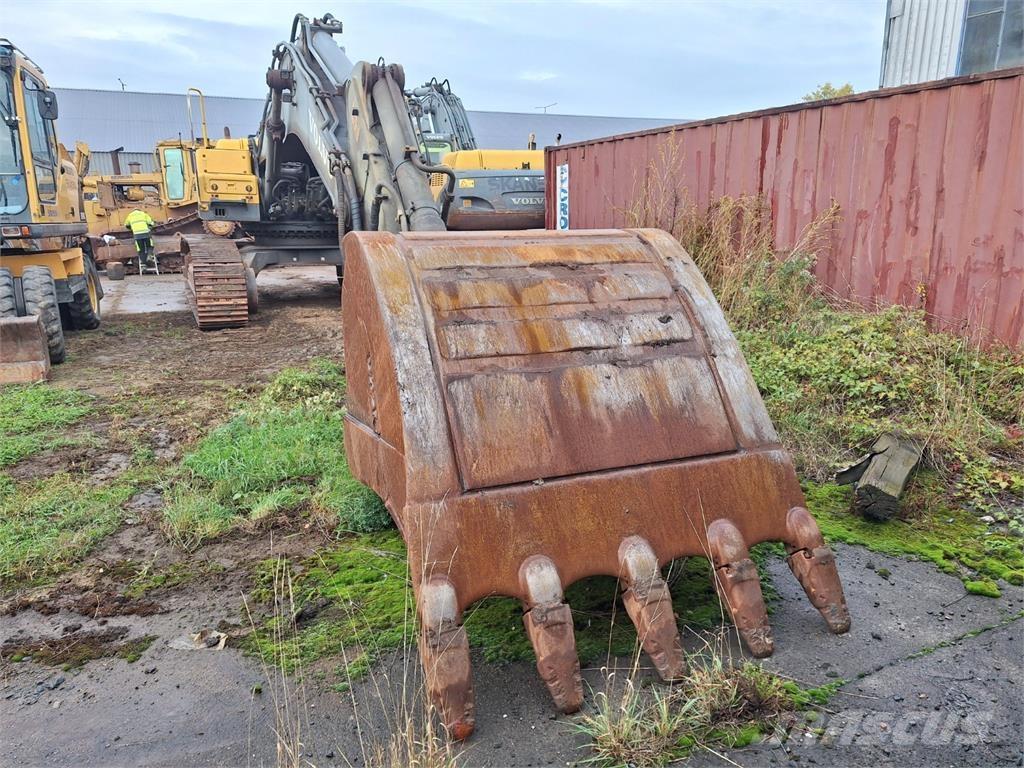 Volvo EC 460 BLC Muu