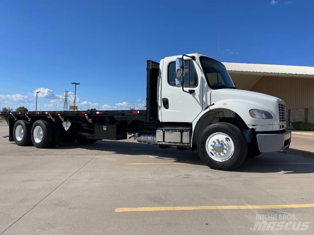 Freightliner M 106 Madelautod