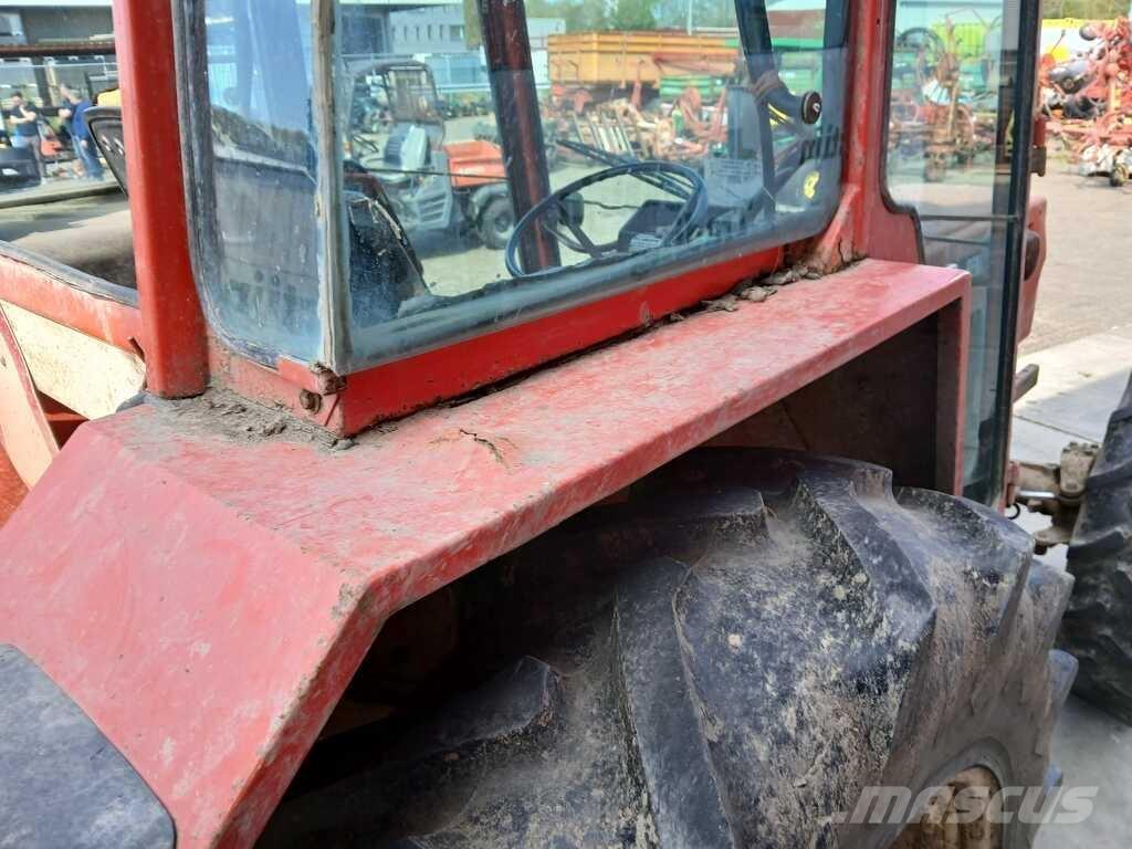 Renault 781-4 Traktorid