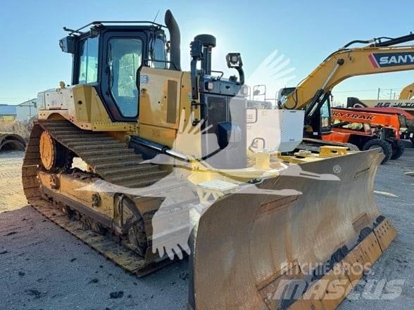 CAT D6 Buldooserid