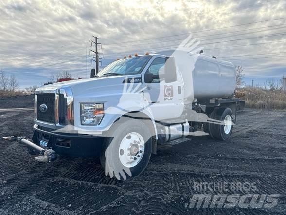 F & R F750 Metsaveopoolhaagised