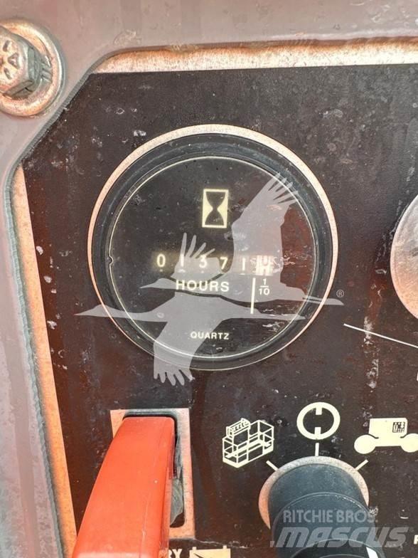 Genie Z30/20N Iseliikuvad poomtõstukid