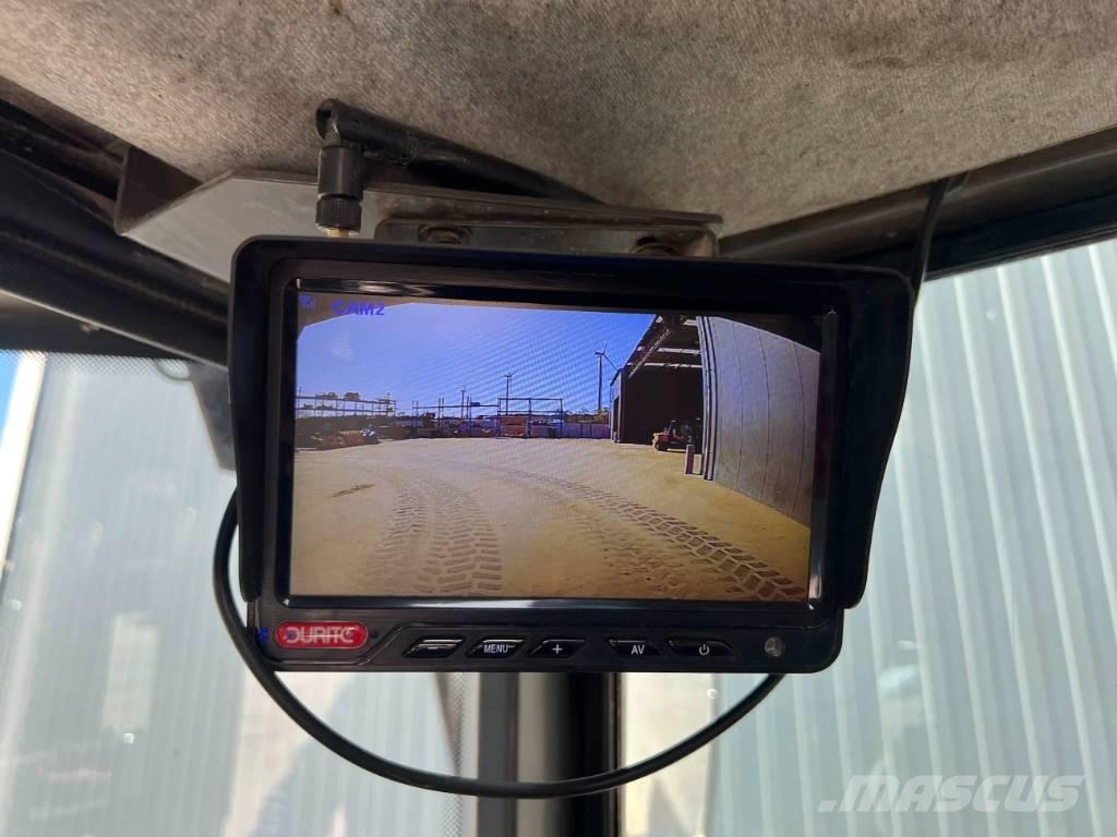 Volvo A30E Liigendraamiga pinnaseveokid