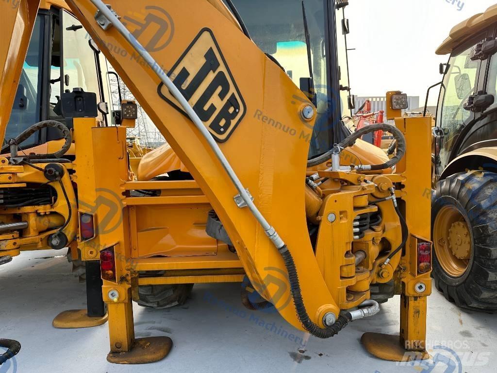 JCB 4 CX Ekskavaatorlaadurid