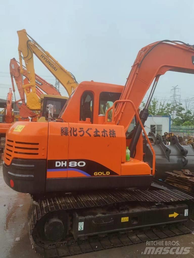 Doosan DH 80 Roomikekskavaatorid