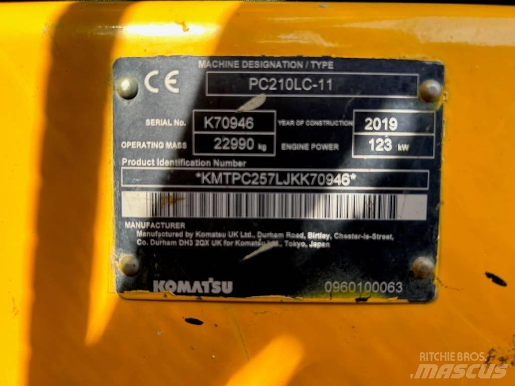 Komatsu PC 210 LC-11 Roomikekskavaatorid
