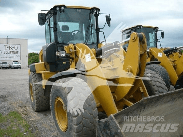 CAT 938M Rataslaadurid
