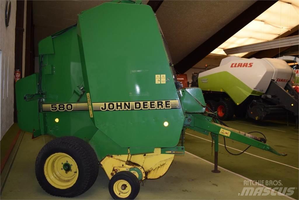 John Deere 580 Ruloonpressid