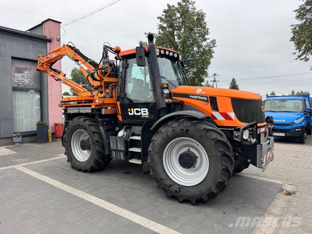 JCB Fastrac 2155 Traktorid