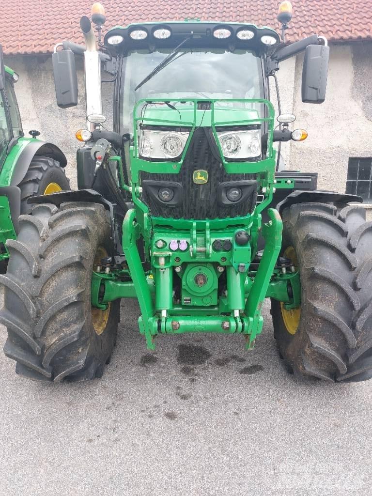 John Deere 6130 R Traktorid