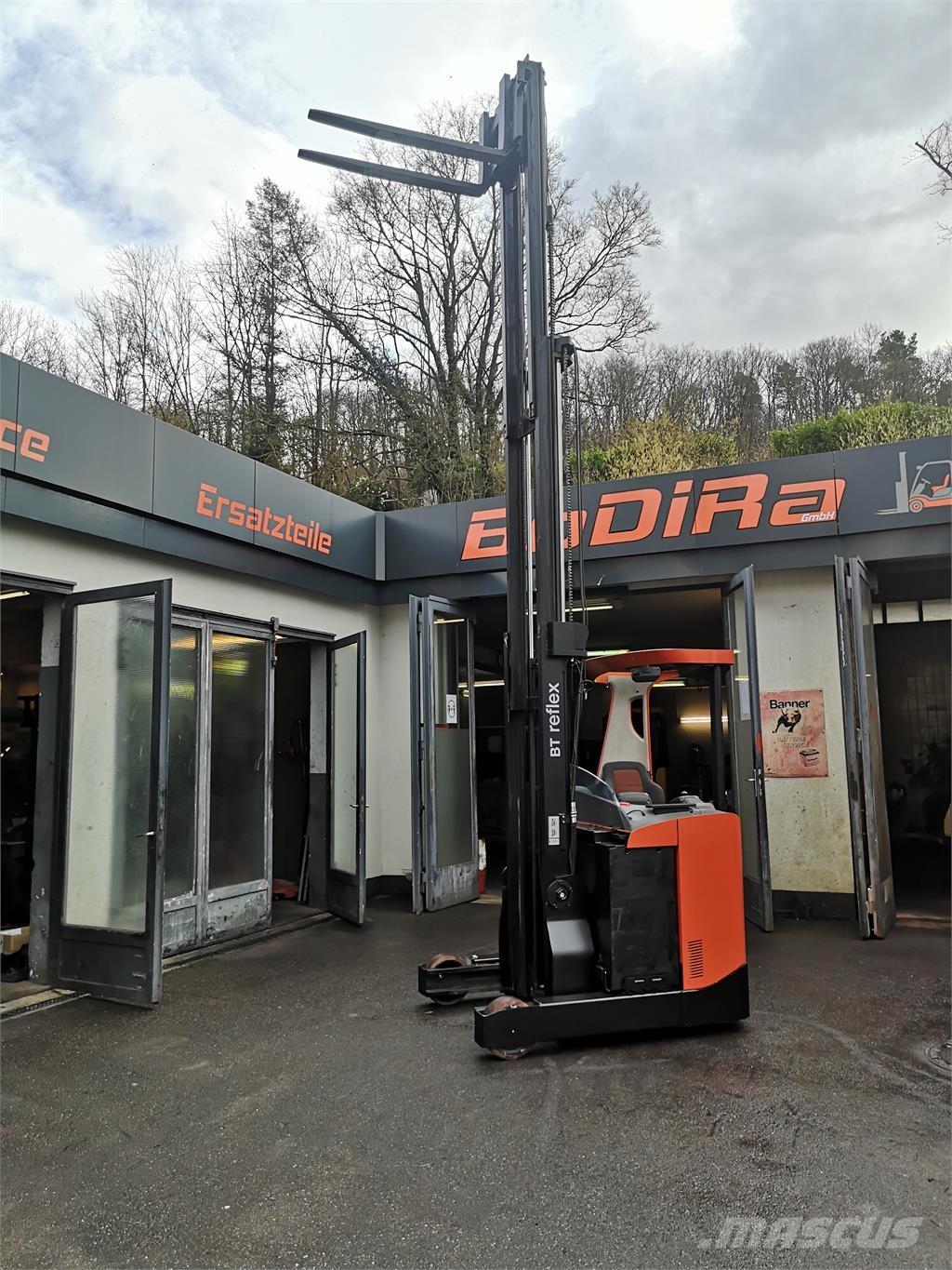 BT RRE 160 Lükandmastiga tõstukid