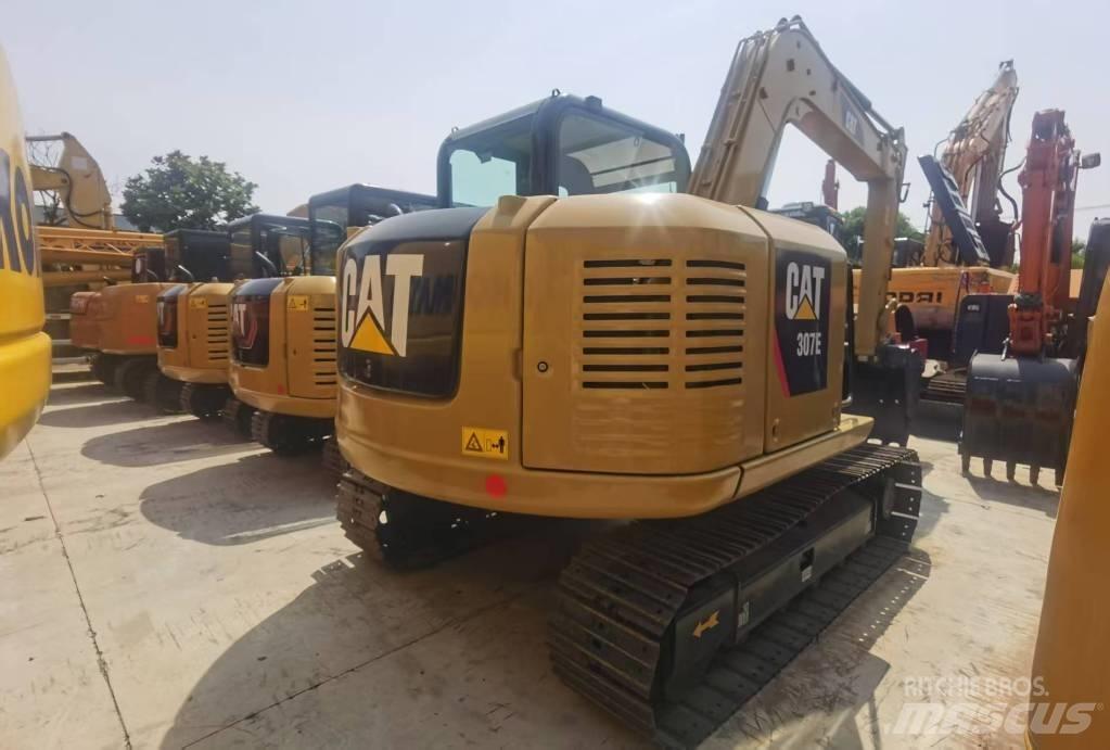 CAT 307E Roomikekskavaatorid