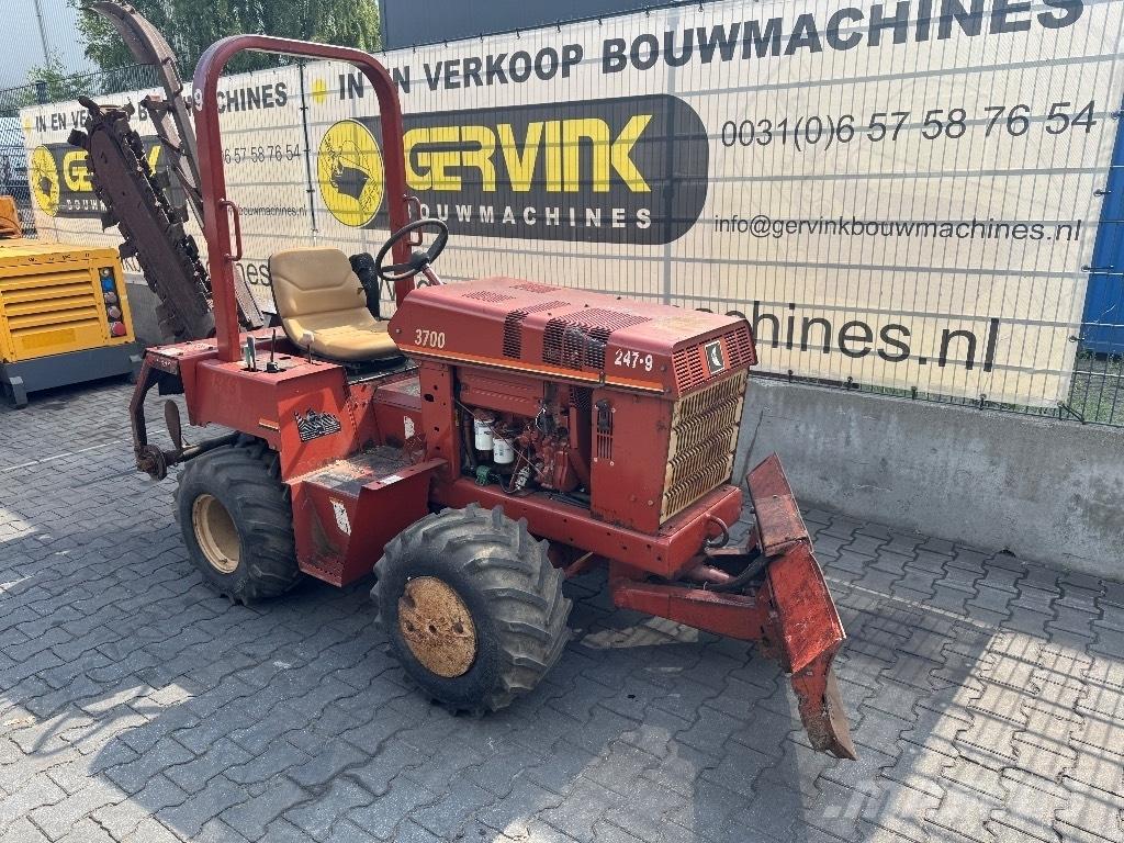 Ditch Witch 3700 DD Pinnaselõikurid