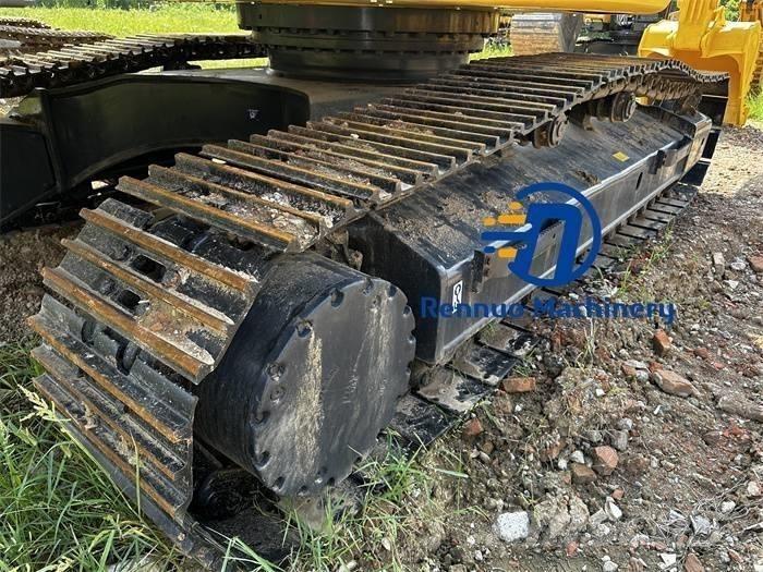 Komatsu PC 400-7 Roomikekskavaatorid