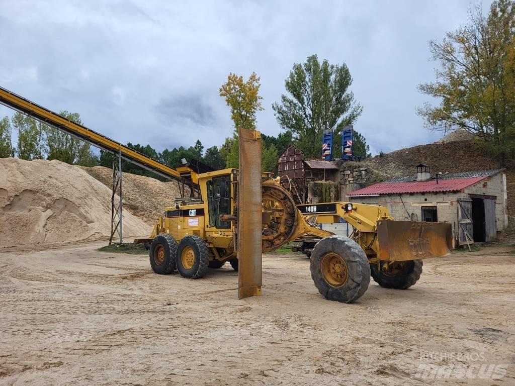 CAT 140 H Greiderid