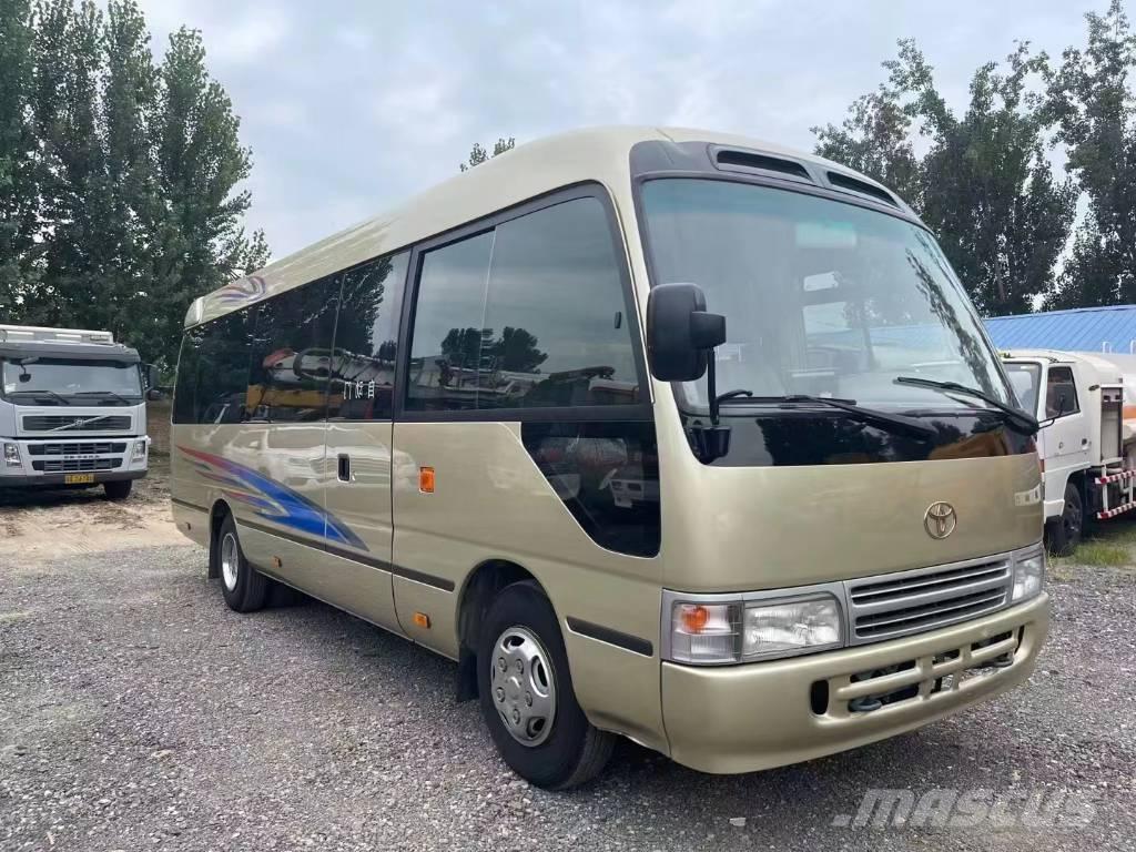 Toyota Coaster Bus Väikebussid