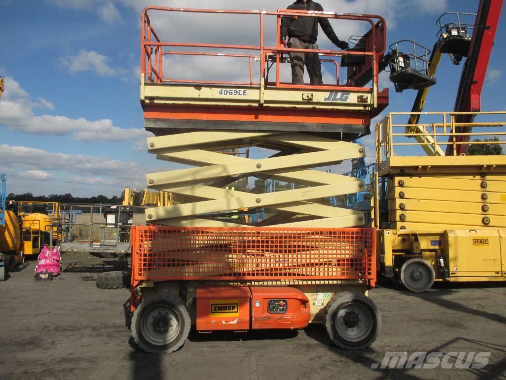 JLG 4069 LE Käärtõstukid