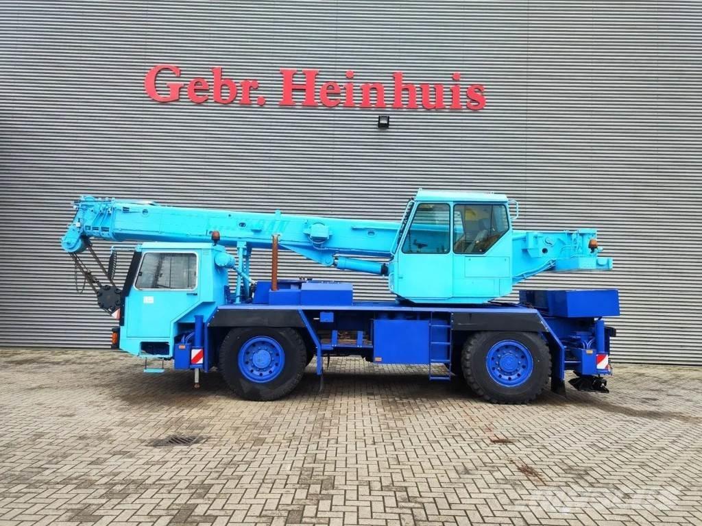 Liebherr LTM 1025 Maastikutõstukid