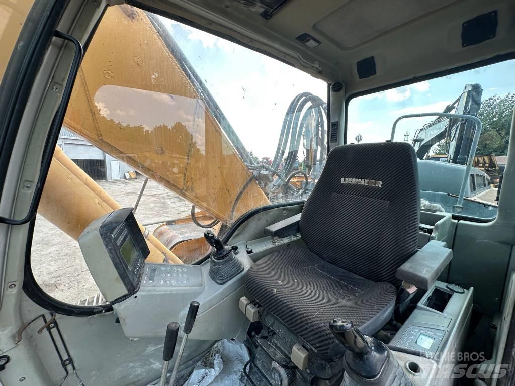 Liebherr R 924 C Roomikekskavaatorid