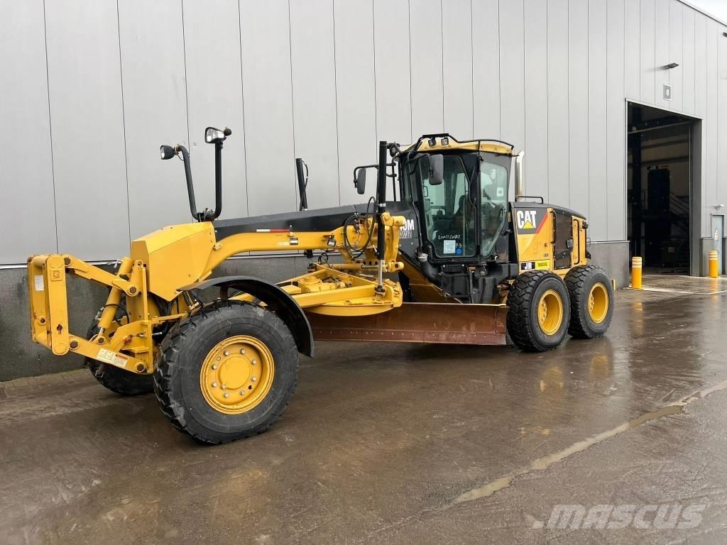 CAT 140 M AWD Greiderid