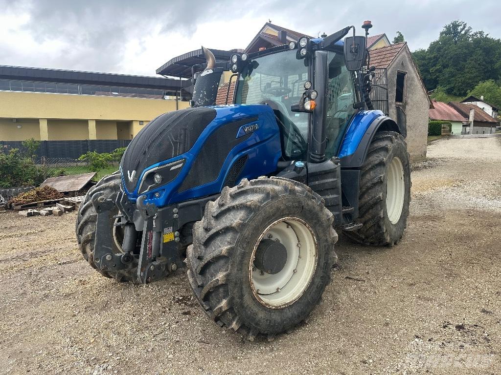 Valtra T 174 E Traktorid