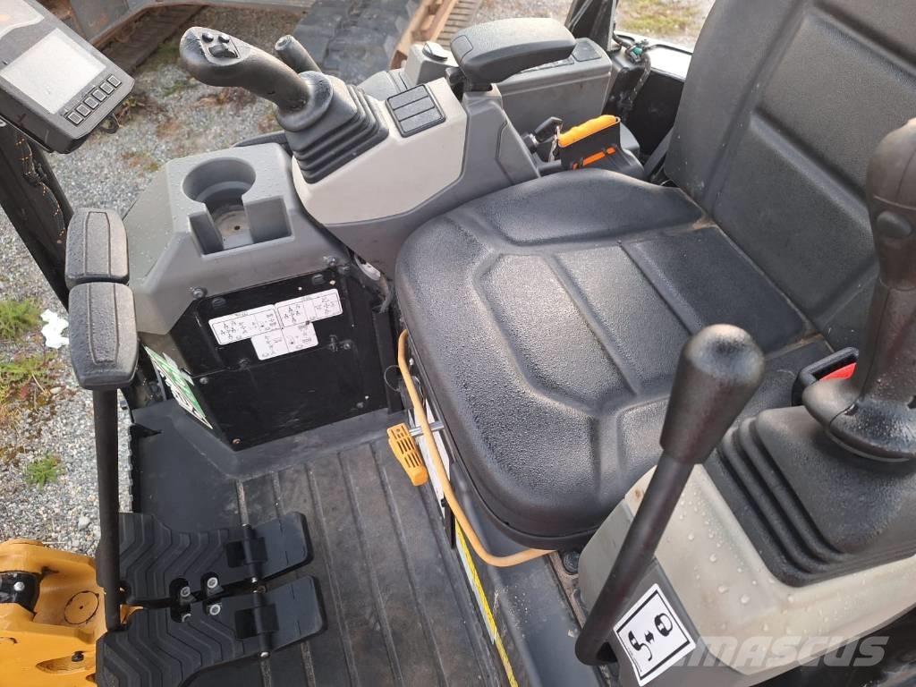 CAT 301.5 Miniekskavaatorid < 7 t