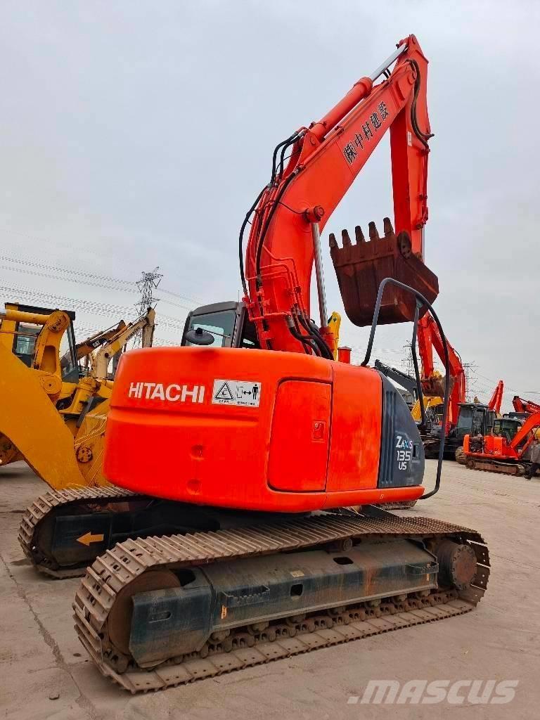 Hitachi ZX 135 US Roomikekskavaatorid