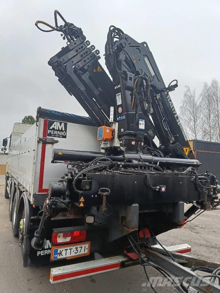 DAF XF 530 FAW Kraanaga veokid