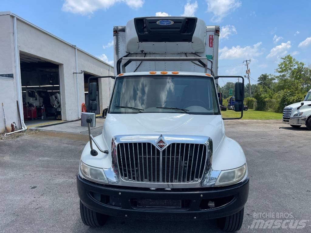 International 4300 Külmikautod