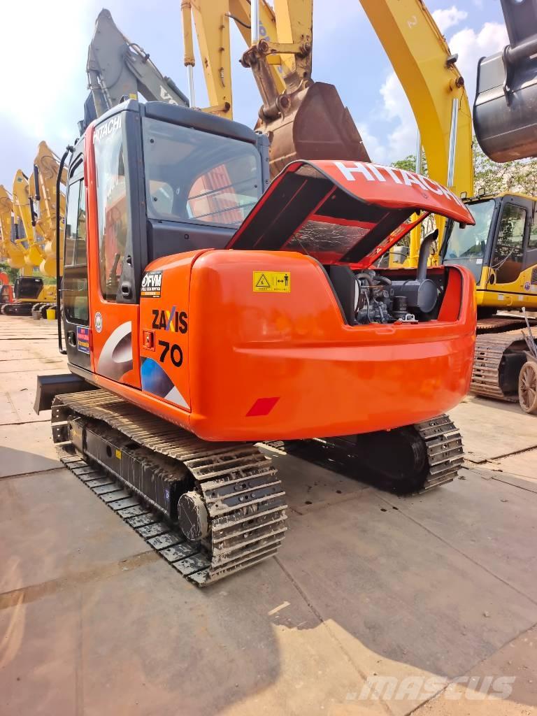 Hitachi Zaxis 70 Roomikekskavaatorid