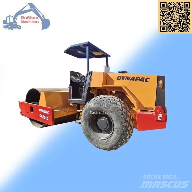 Dynapac CA 251 D Ühe trumliga rullid